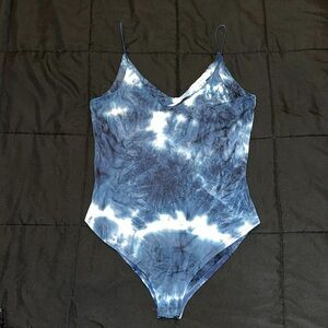 Blue & White tie dye bodysuit